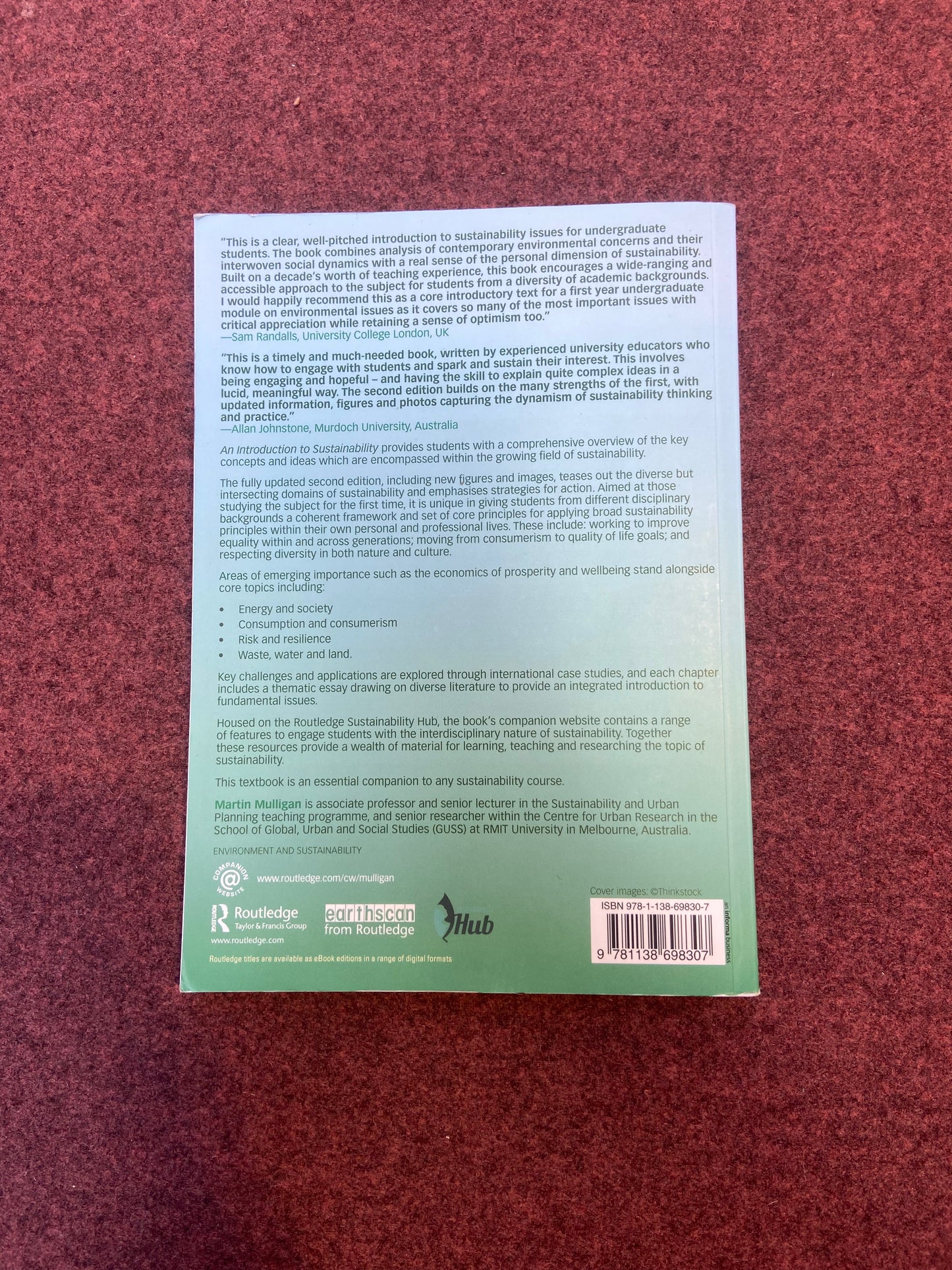 An Introduction to Sustainability - Environmental, Social and Personal Perspectives